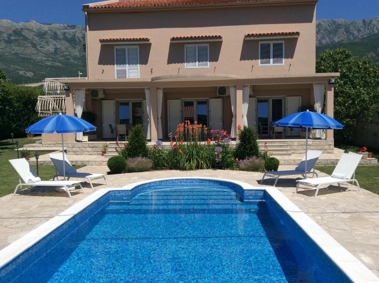 Apartments Raskovic Radanovići Екстериор снимка