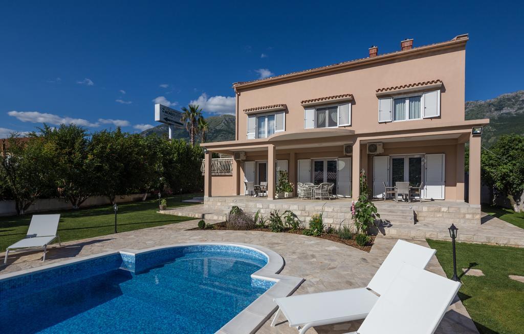 Apartments Raskovic Radanovići Екстериор снимка