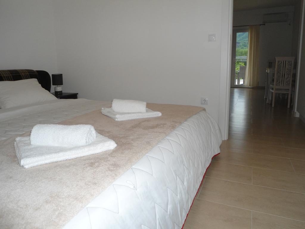Apartments Raskovic Radanovići Екстериор снимка