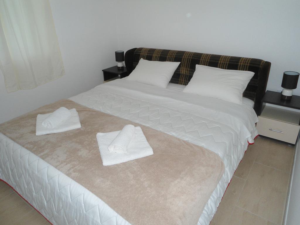 Apartments Raskovic Radanovići Екстериор снимка