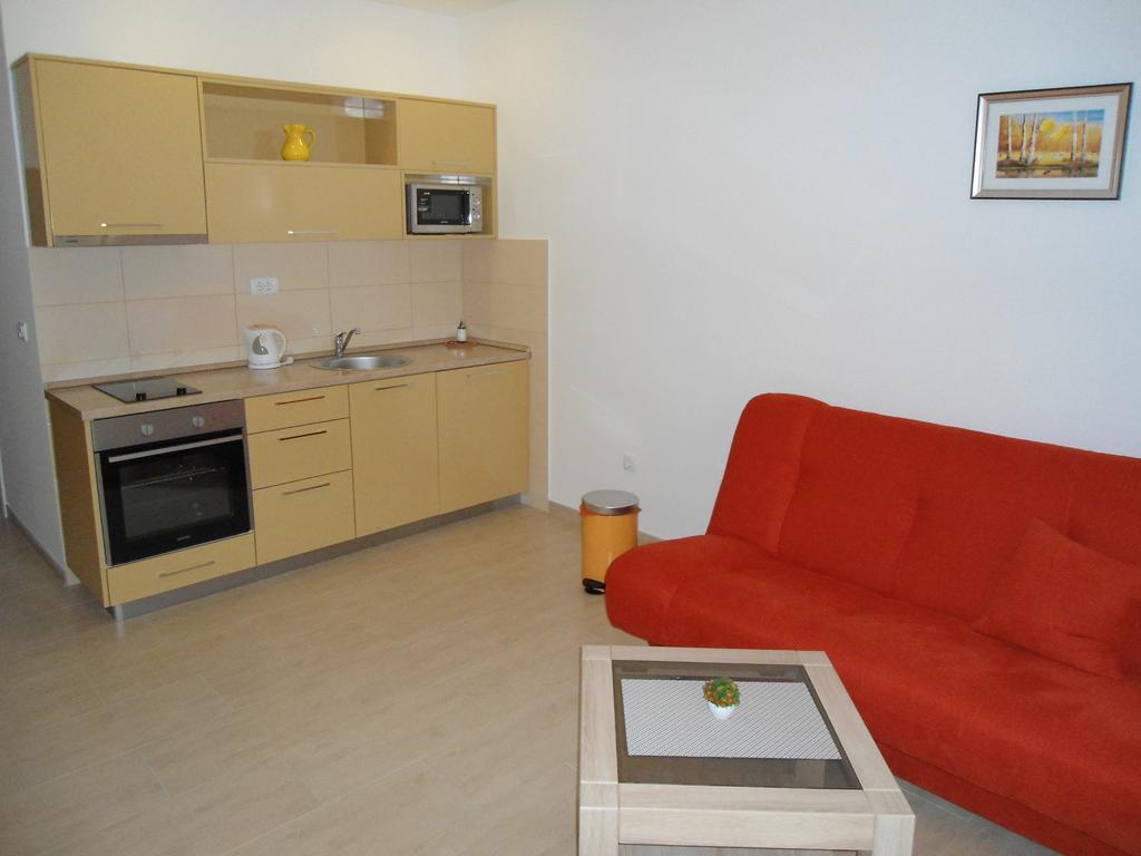 Apartments Raskovic Radanovići Екстериор снимка