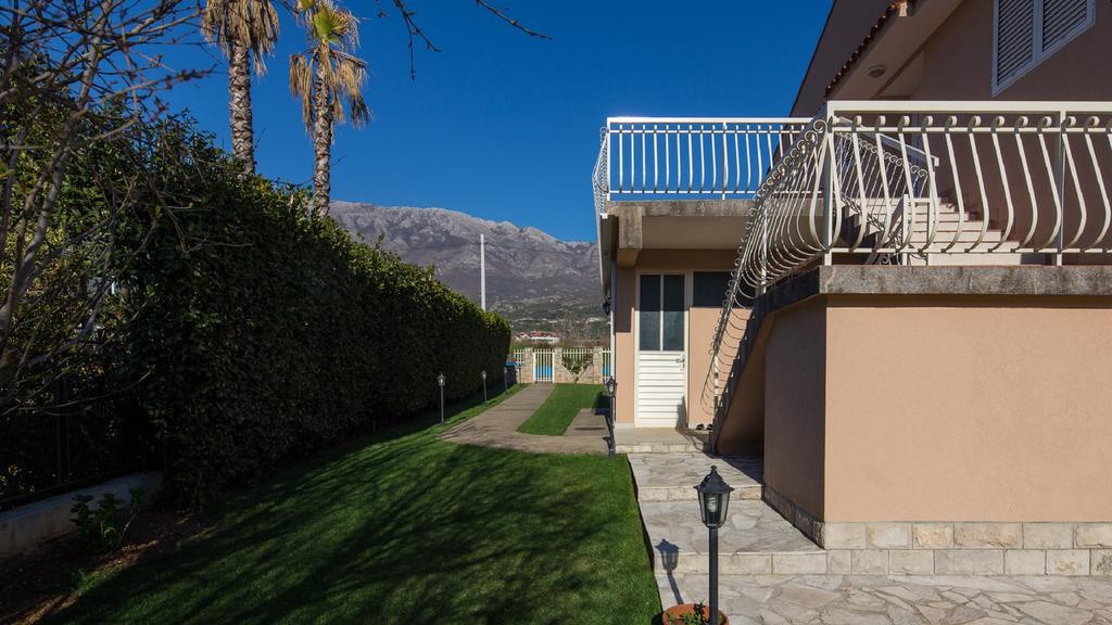 Apartments Raskovic Radanovići Екстериор снимка