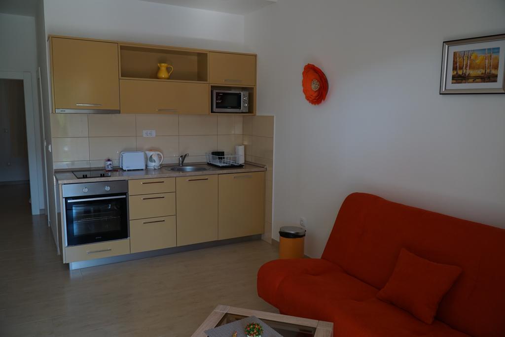 Apartments Raskovic Radanovići Екстериор снимка